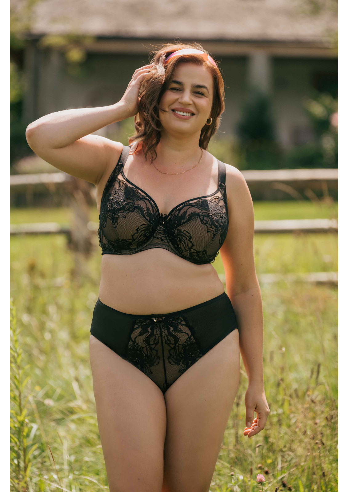 biustonosz-mystery-a910-czarny-miekki (5)